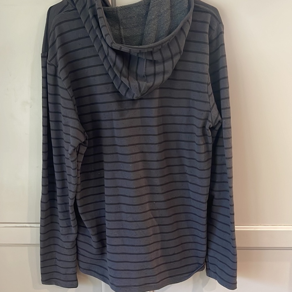 Vans men’s light weight sweatshirt 3/25.00 - Picture 4 of 5